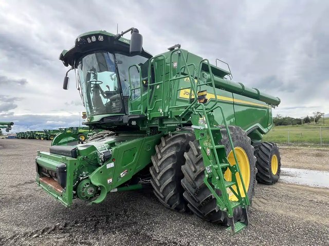 2024 John Deere X9 1100 Batteuse