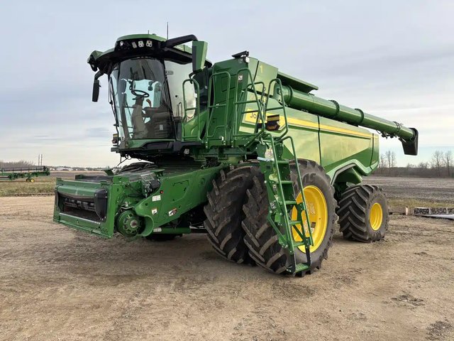 2024 John Deere X9 1100 Batteuse