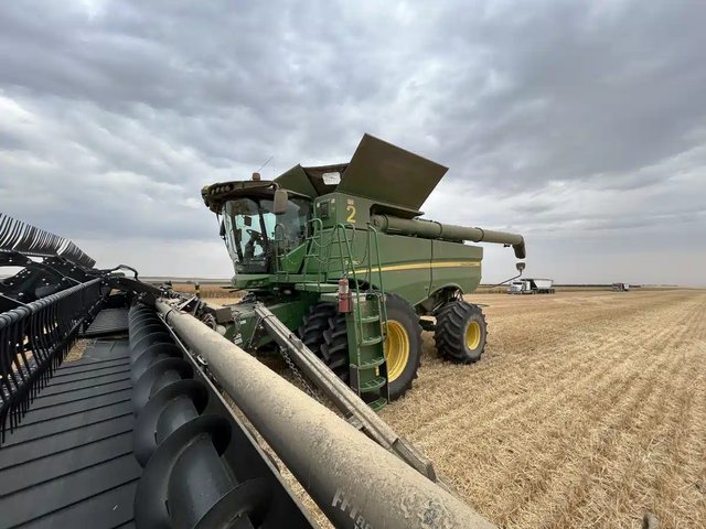 2018 John Deere S780 Batteuse
