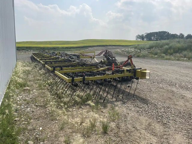 2025 Degelman Strawmaster + Herse