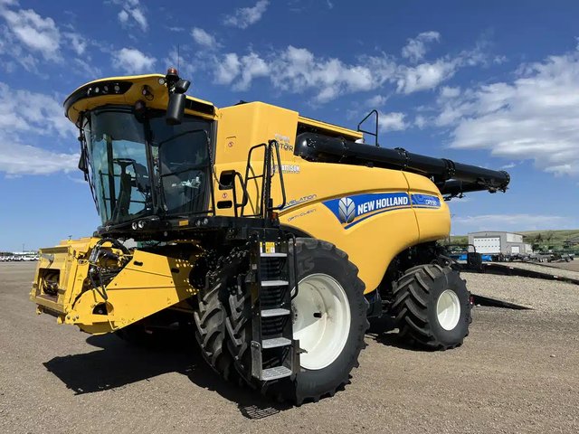 2022 New Holland CR9.90 Batteuse