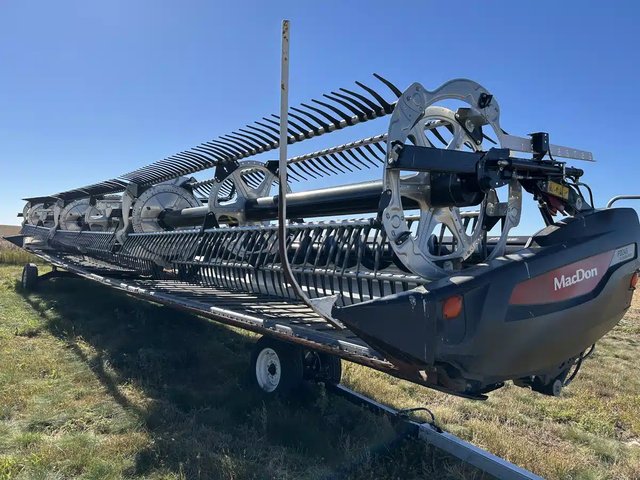 2022 MacDon FD245