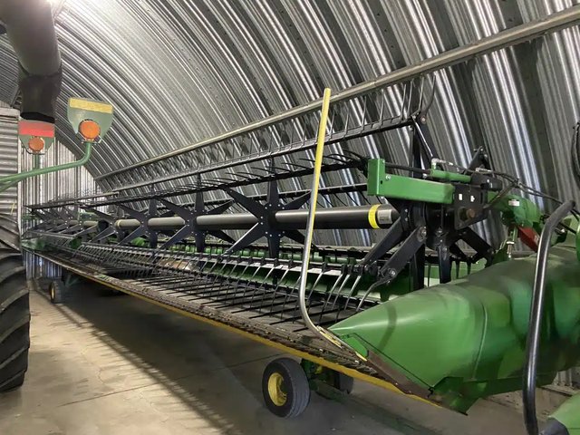 2015 John Deere 640D Nez - Toile/Tapis