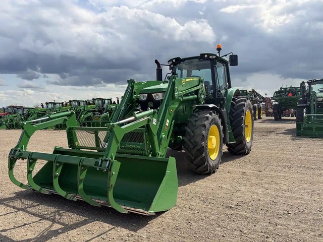 2023 John Deere 6155M Tracteur