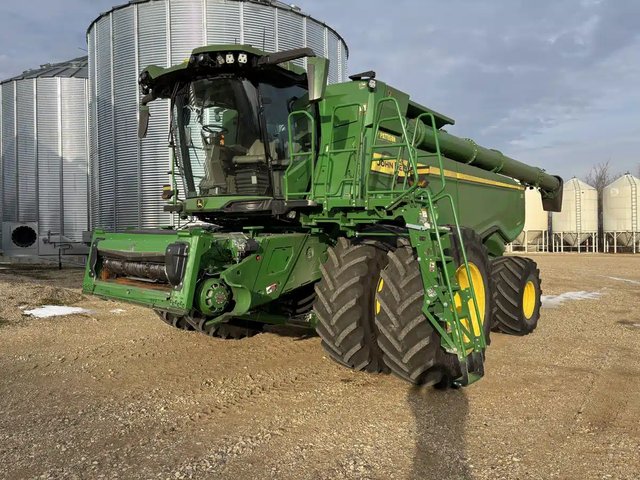 2024 John Deere X9 1100 Batteuse