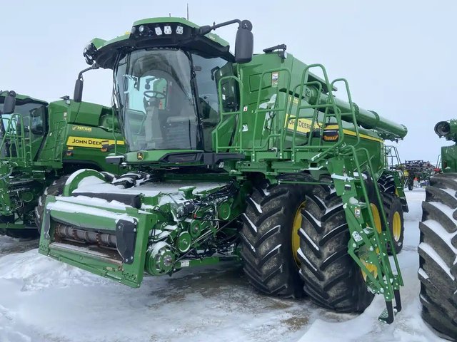 2024 John Deere X9 1100 Batteuse