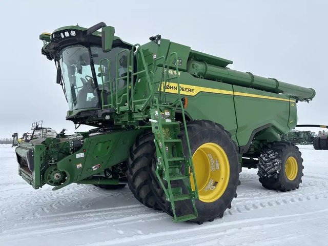 2022 John Deere X9 1100 Batteuse