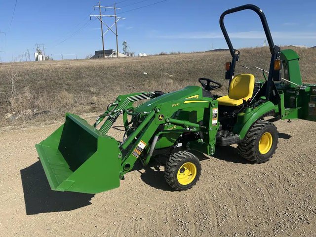 2024 John Deere 1023E Tracteur