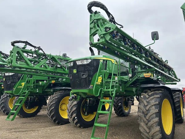 2026 John Deere 412R Arroseur - Automoteur