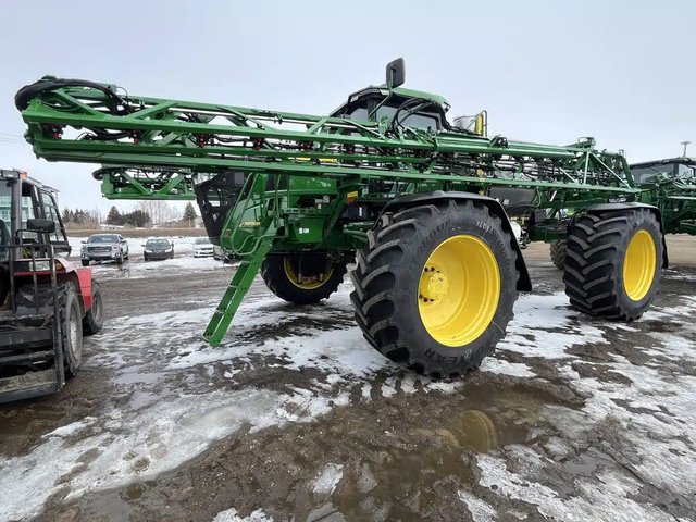 2025 John Deere 616R Arroseur - Automoteur