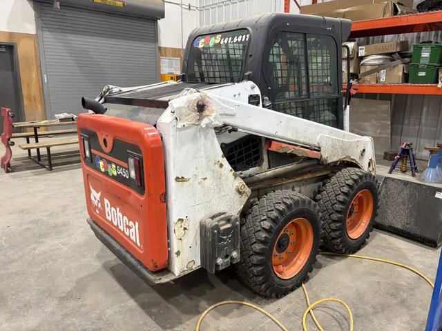 2017 Bobcat S450 chargeuse à direction à glissement
