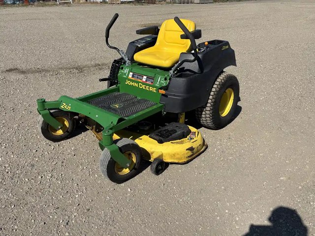 2011 John Deere Z425 Tondeuse à rayon de braquage zéro