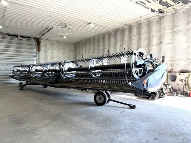 2023 MacDon FD245