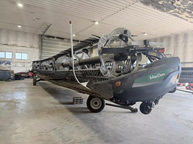 2023 MacDon FD245