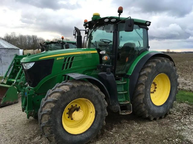 2012 John Deere 6210R Tracteur