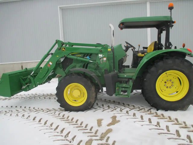 2016 John Deere 6125M Tracteur