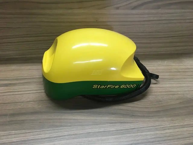 John Deere STARFIRE 6000 Système de guidage