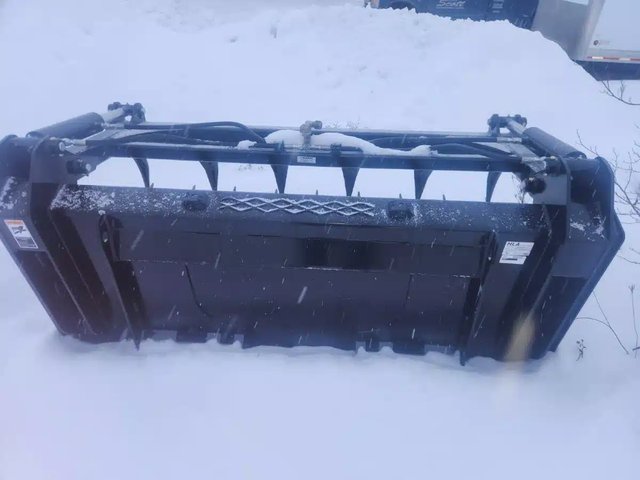2025 HLA Attachments MFE72GR66 Grappin