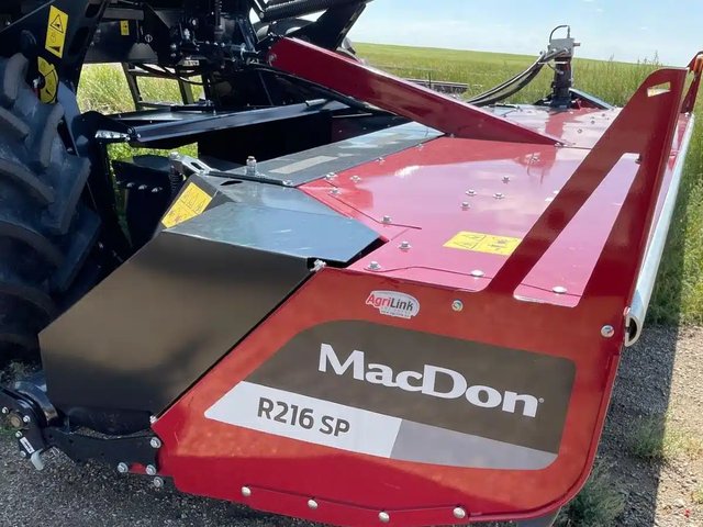 2025 MacDon R216 Nez - Disque