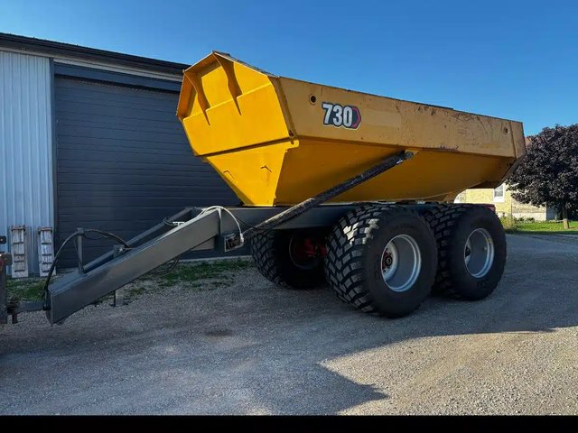 2025 Bluecoast Built 30 Ton Remorque - Benne