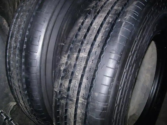 11R22.5 Pneus
