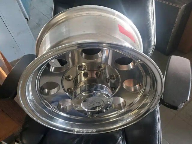 16 inch Pneus et roues
