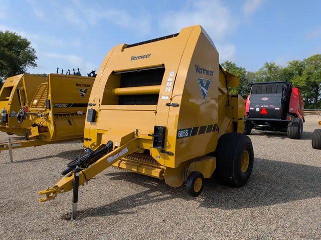 2026 Vermeer 605S Rancher Presse à Balle Ronde