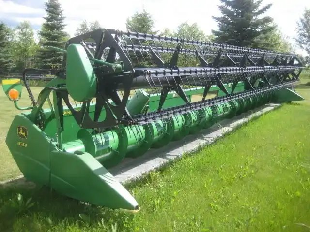 2012 John Deere 635FD Header - Flex