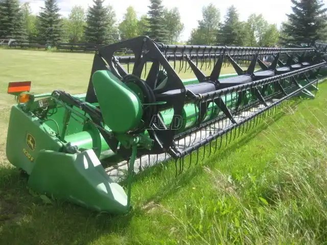John Deere 930F Header - Flex