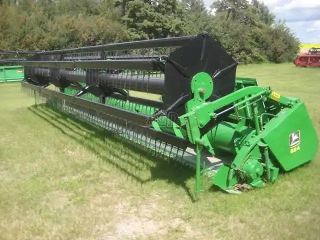 John Deere 924F Header - Flex