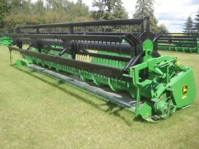 John Deere 924F Header - Flex