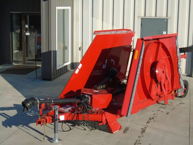 2024 Farm King Y1531 Débroussailleuse rotative