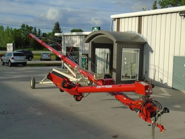 2025 Farm King 1070 Vis à grain