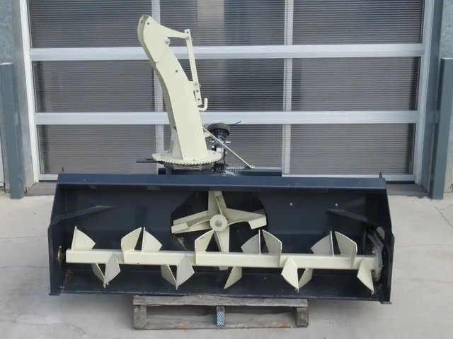 2025 Farm King 740 Souffleur à neige