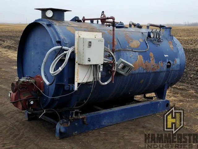 CLEAVER BROOKS Skid-Mounted Oil-Fired Boiler chauferette