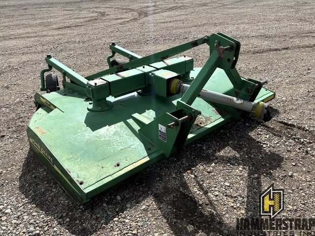 John Deere MX8 Débroussailleuse rotative