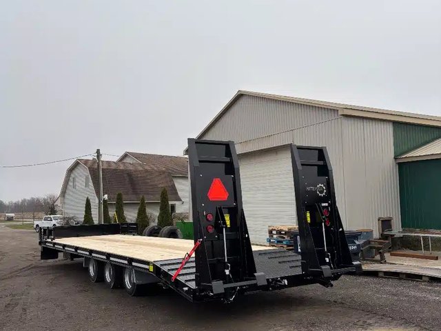 2026 Patterson Equipment 36ton, three axle, 10ft wide, 38ft long, Agri float Remorque - Plateforme
