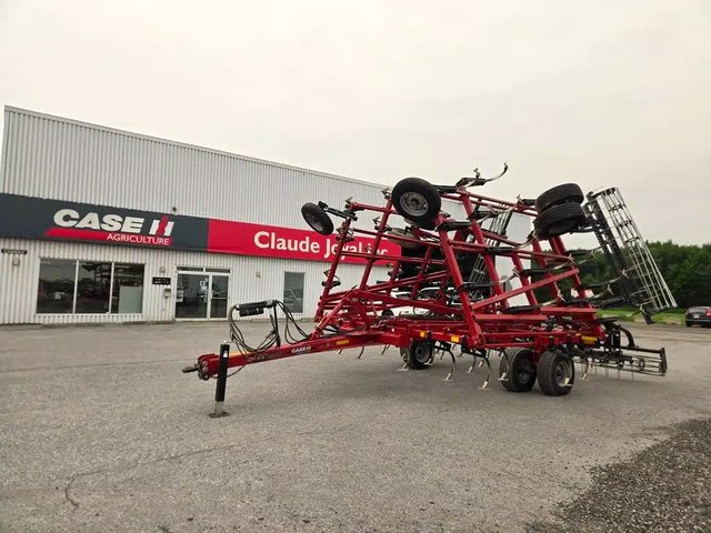 2019 Case IH 255 Cultivateur