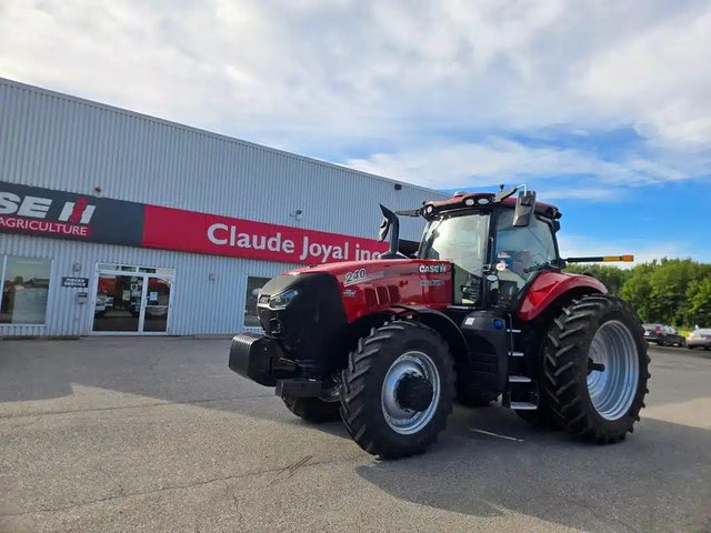 2023 Case IH MAGNUM 240 Tracteur