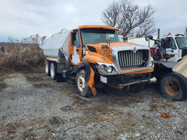 2008 International 7600 Camion - Citerne