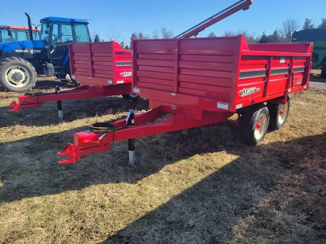 John BM Mfg Ltd. S500, T800 chariot à benne
