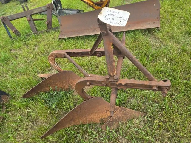 2 furrow Charrue