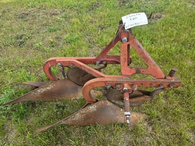 2 furrow Charrue