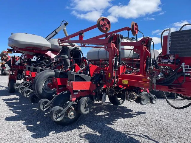 2014 Case IH 1255 Planteur