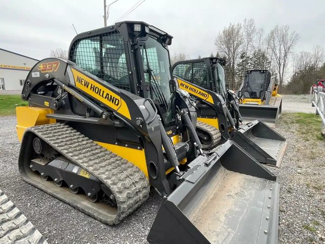 2023 New Holland C337 Chargeur sur chenilles