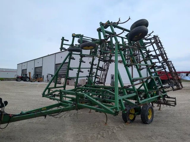 1990 John Deere 960 Cultivateur