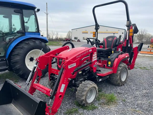 2025 Mahindra 1126 Tracteur