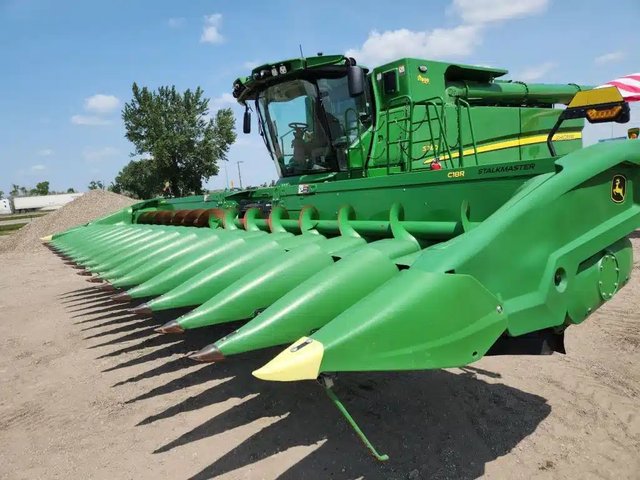 2024 John Deere C18R Nez - Maïs