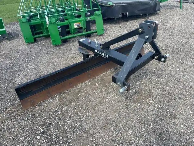 Buhler Farm King 4584 Accessoires