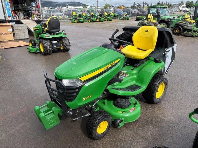 2026 John Deere X354 Tracteur à pelouse